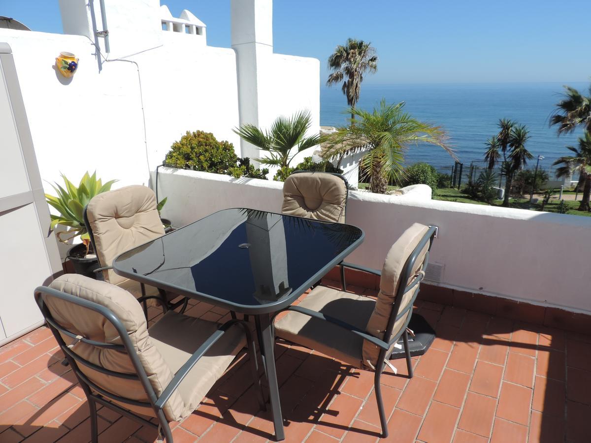 Apartment Sun Of Andalucia In First Beach Line With View On Africa Sitio de Calahonda Luaran gambar