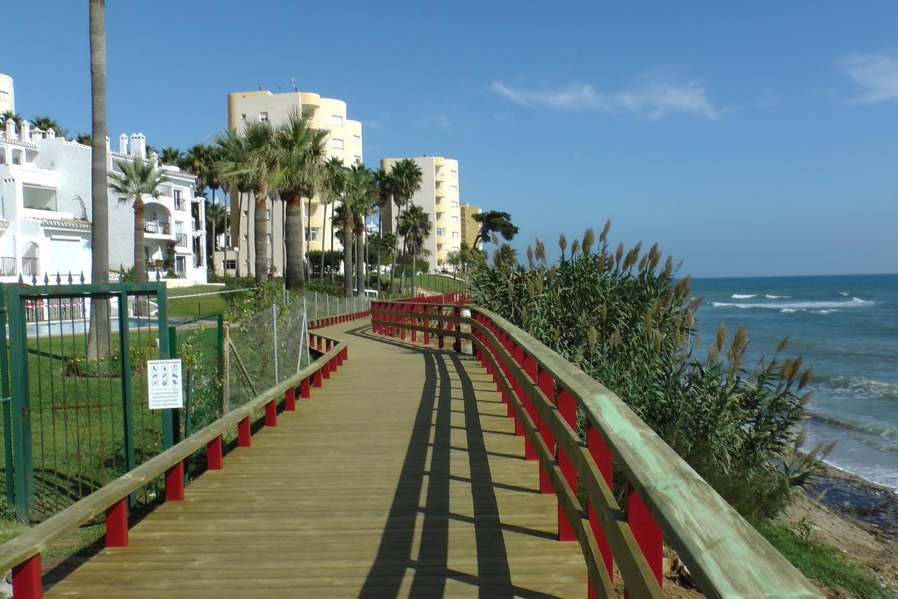 Apartment Sun Of Andalucia In First Beach Line With View On Africa Sitio de Calahonda Luaran gambar